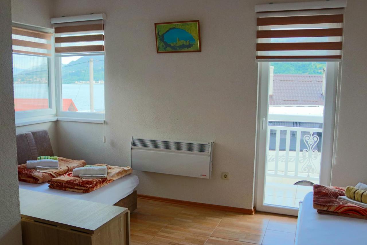 Big Mama'S Apartments Konjic Esterno foto